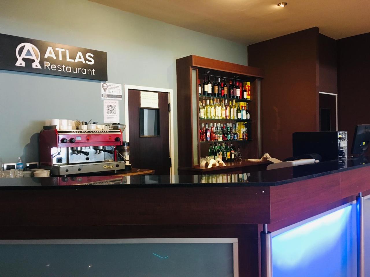 Atlas Grand Hotel Ituzaingo イトゥサインゴ エクステリア 写真